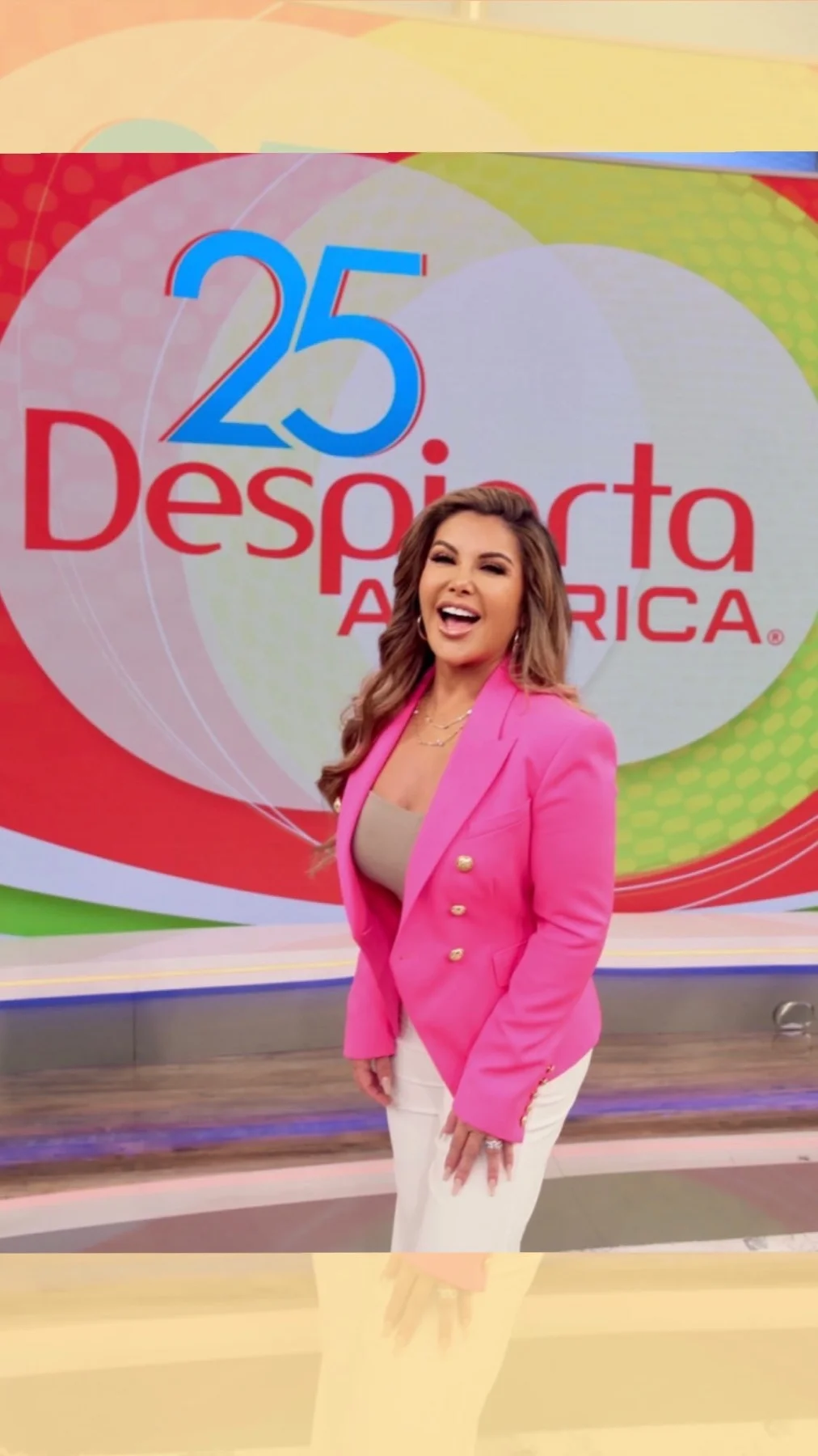 Adriana Gallardo on the set of Univision's Despierta América